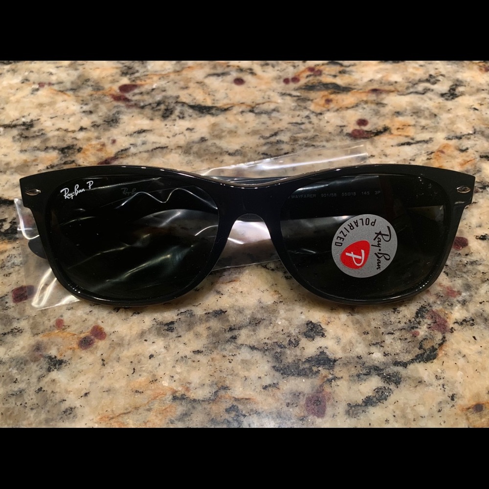 Ray Ban New Wayfarer Sunglasses